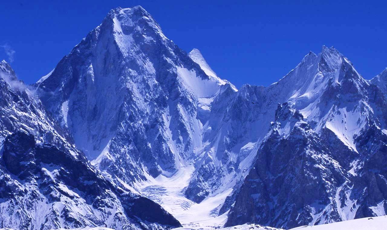 Gasherbrum IV (7925M)